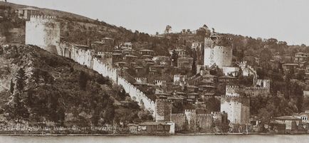 A fenséges erőd Rumelihisarı Isztambulban, a történelem, hogyan juthatunk el oda, hogy mit lát