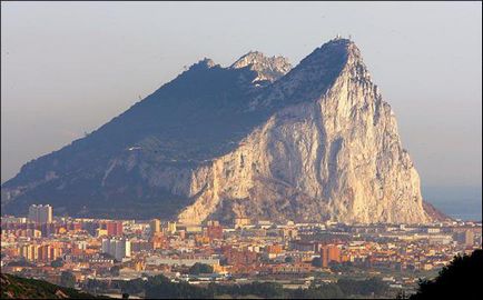 Marea Britanie, Gibraltar Atracții, descriere și fapte interesante