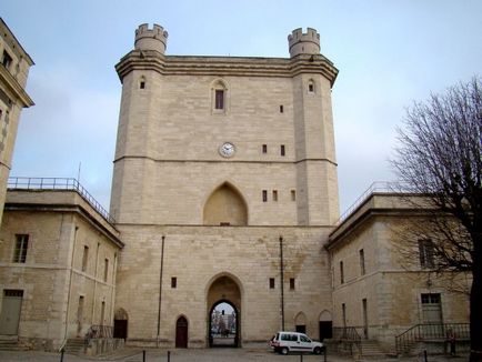 Castelul Vincennes - reședința regală a dinastiei Valois, ghidul de la Paris