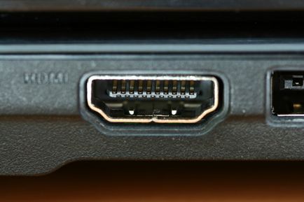 Вигорання hdmi інтерфейсу через підключення на гарячу