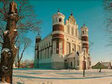 Templul-cetatea descrierii povestii despre povestea bisericii Mikhaylovskaya din satul Dukes
