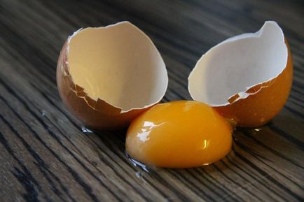 Яєчний білок від чорних крапок ефективно чи яйце проти комедонов