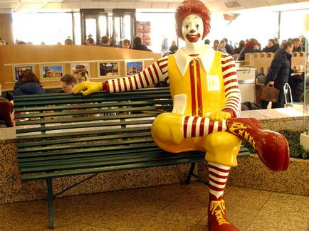 Restaurante închise - McDonald's - revenge america - economie