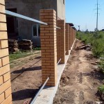 Se toarnă fundație sub casa - prețul de materiale, lucrări pregătitoare și beton