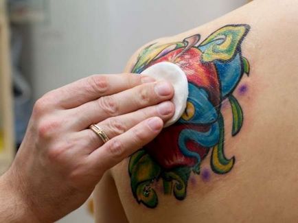 Tatuaj de vindecare - etape și mijloace la domiciliu