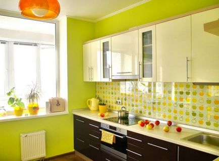 Zöld konyha elegáns színkombináció a belső, modern függönyök és tapéta (zöld) Zöld konyha elegáns színkombináció a belső, modern függönyök és tapéta