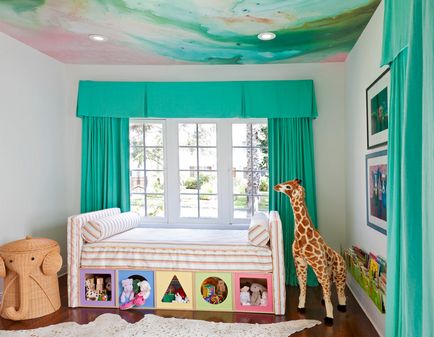 Imaginile verde cu perdele verzi ale unor soluții elegante pentru o casă confortabilă, materiale interioare