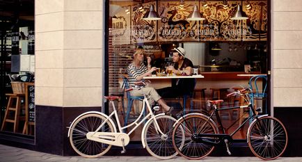 Cunoaștere pe o bicicletă a unei viziuni feminine