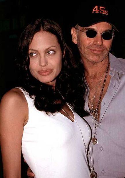 10. A legtöbb nagy horderejű botrány Angelina Jolie karrierje