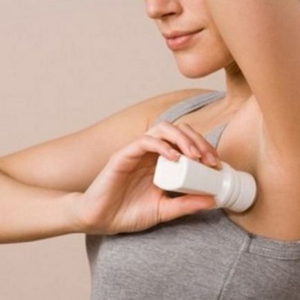 14 trucuri cu deodorant, care vor salva situația în cel mai neașteptat mod