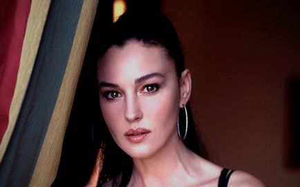 60 kiváló minőségű képeket a fotózásra Monica Bellucci ifjúkorában