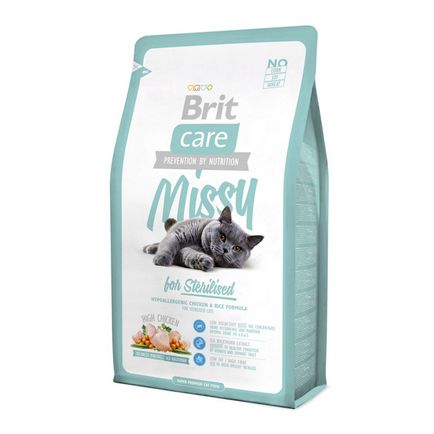 Brit pisica de îngrijire - reînnoirea liniei de hrană pentru pisici uscate