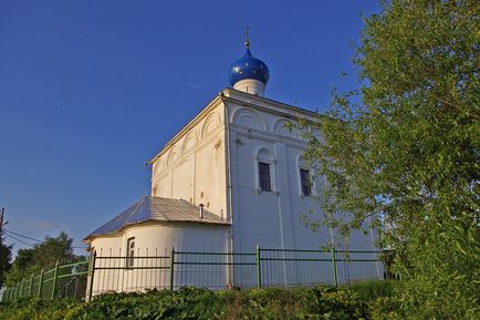 Що подивитися в Тутаеве пам'ятки з описами, адресами і фото