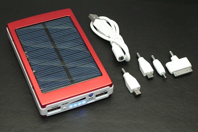 Сонячна батарея для зарядки телефону - огляд і види