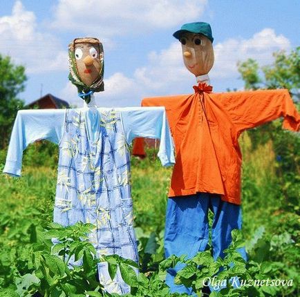 Készíts egy madárijesztő a kertben egy gyermek - nagymamám házánál (bogey) Készíts egy madárijesztő a kertben egy gyermek - nagyanyám házából