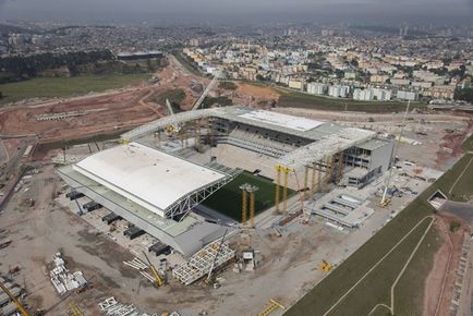 Stadioanele de fotbal din Brazilia sunt cele mai mari și mai frumoase fotografii, apărător curajos