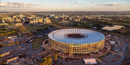 Stadioanele de fotbal din Brazilia sunt cele mai mari și mai frumoase fotografii, apărător curajos