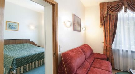 A fő pavilon WK (terem) A fő pavilon kiállítási központ