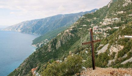 Grecia - peninsula Athos din Halkidiki, fotografie și vârf de turiști
