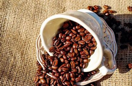 Як кава впливає на нирки