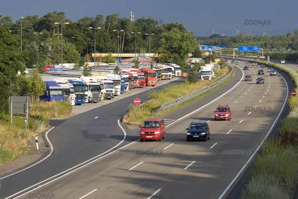 Як подорожувати по Європі безкоштовно