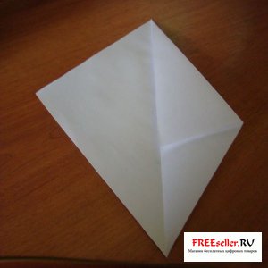 Hogyan készítsünk egy kite a papír