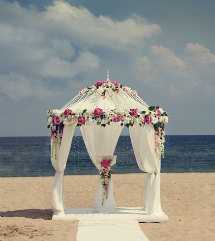 Як вибрати весільну арку