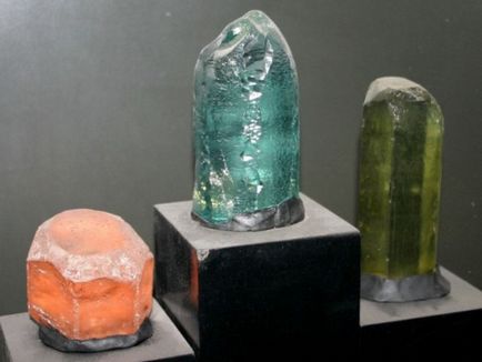 Камінь берил - основні особливості, характеристики і фото кристалів, як визначити підробку