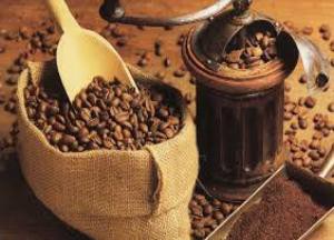 Beneficii de cafea și efecte nocive asupra sănătății, cu lapte, scorțișoară sau lamaie