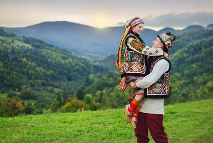 Колоритні весільні наряди і дивовижні прикраси різних країн світу - ярмарок майстрів - ручна