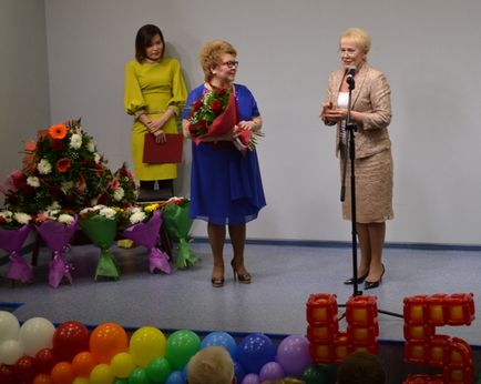 La jubileul bibliotecii - făina - biblioteca centrală intersectată - entitatea municipală