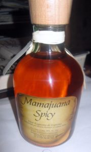 Mamahuana - băutură națională din Republica Dominicană