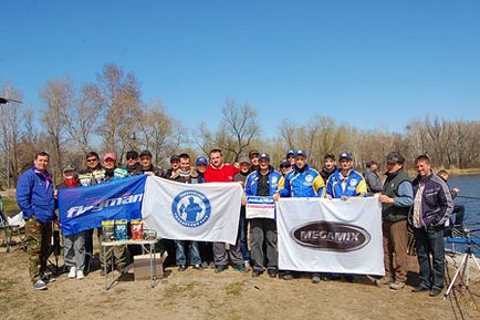 Maestru de clasă - Bologna tija de pescuit - Zaporozhye club de pescuit