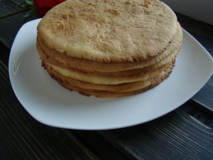 Rețeta de fagure pas cu pas cu fotografie cum să gătești o prăjitură de miere