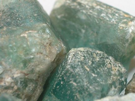 Мінерал берил і його властивості