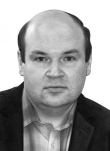 Întrebările sunt răspunse de Vladimir Balyuk, șeful centrului de formare a conducerii MGK 
