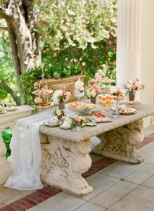 Faceți o masă pentru o nuntă sau pentru orice vacanță, buqueto