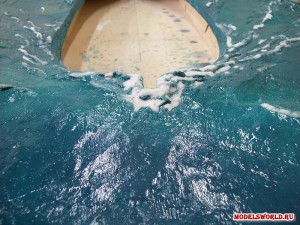 Досвід створення макета водної поверхні на судномодельного Діарама