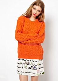 помаранчевий светр