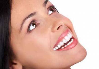 Tooth Whitening hidrogén-peroxiddal az otthoni