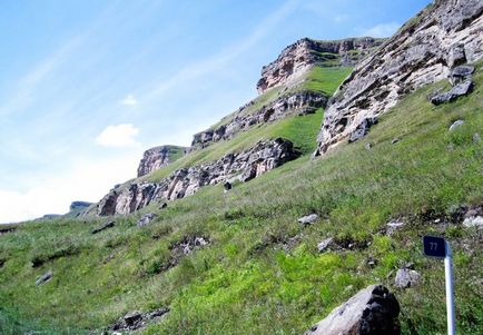 Перевал гумбаші, медові водоспади