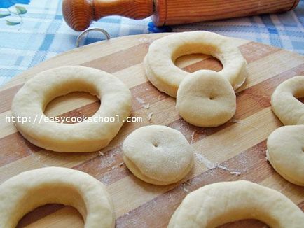 Donuts pe iaurt timp de 15 minute, retete usoare