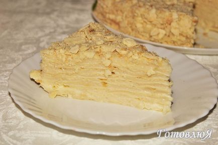 Простий рецепт торта наполеон в домашніх умовах з фото крок за кроком, готовлюя