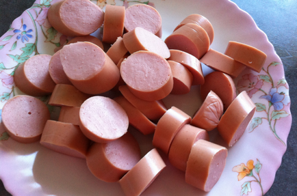 Recept rakott burgonya kolbásszal lépésről lépésre képekkel (a rakott) Recept rakott burgonya kolbásszal lépésre képekkel