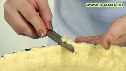 Рецепт пирога з ревенем і збитими білками