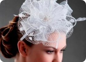 Hat pentru o coafura de nunta - solutia originala