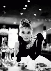 Stilul Audrey Hepburn