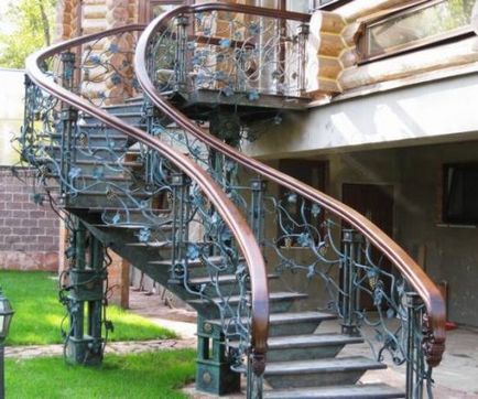 Вартість металевих сходів - від чого залежить і як визначається