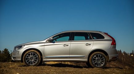 Încercați volvo xc60 (Volvo iXce60) și mercedes-benz glk (Mercedes-Benz GLK)