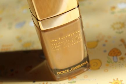 Tonal base dolce - gabbana lichid luminos perfect fundație - blog despre frumusete si cosmetice